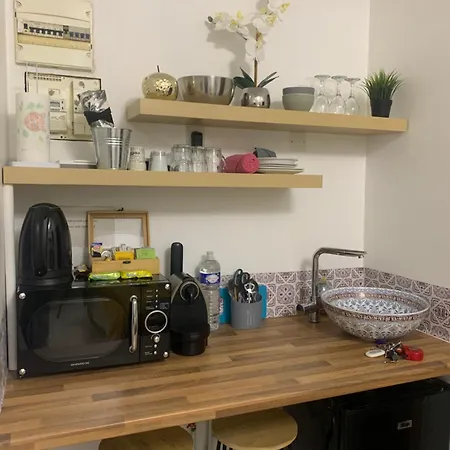 Appartement Beautiful Cozy Parijs